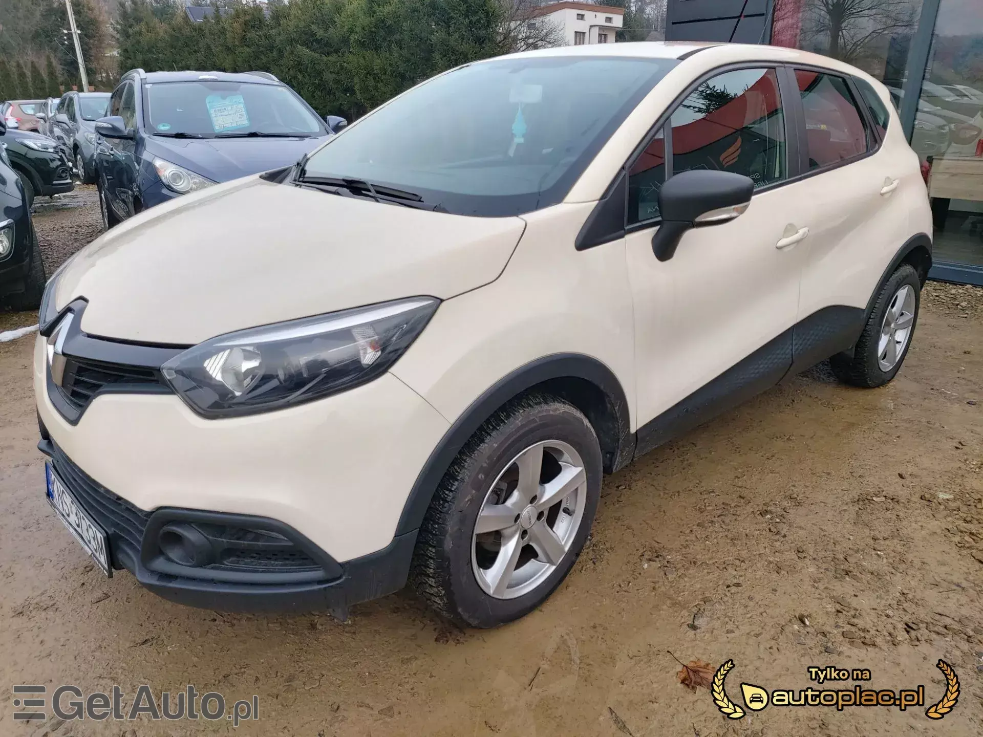 RENAULT Captur 
