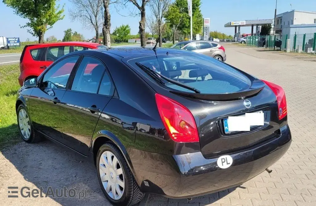 NISSAN Primera 