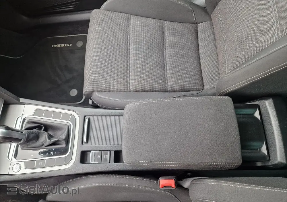 VOLKSWAGEN Passat Variant 1.4 TSI ACT (BMT) DSG Comfortline