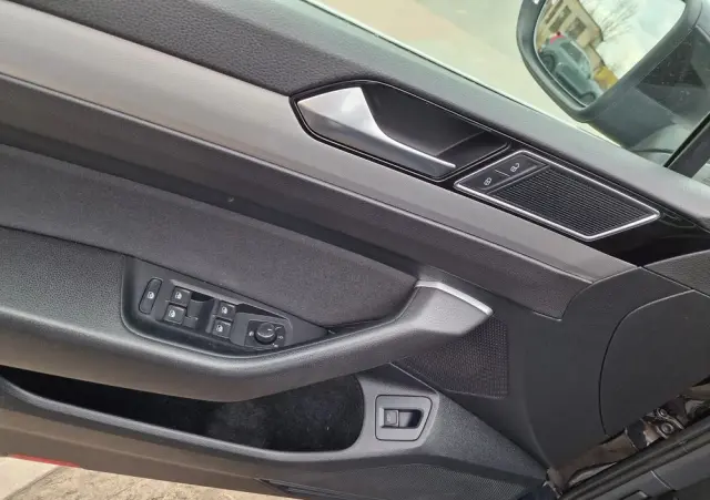 VOLKSWAGEN Passat Variant 1.4 TSI ACT (BMT) DSG Comfortline