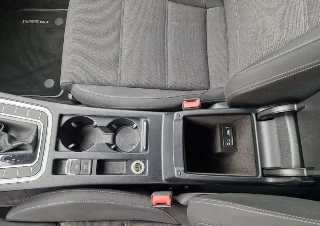 VOLKSWAGEN Passat Variant 1.4 TSI ACT (BMT) DSG Comfortline