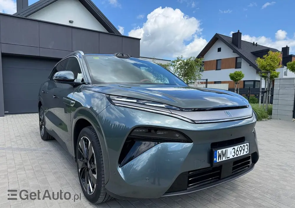 BYD Tang L 