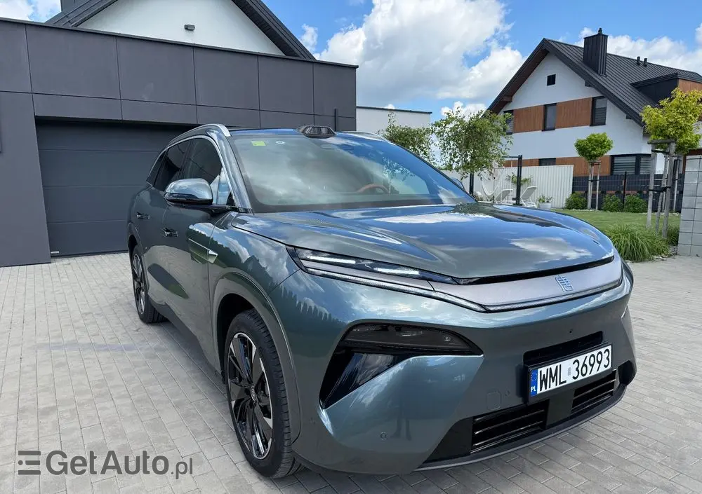 BYD Tang L 