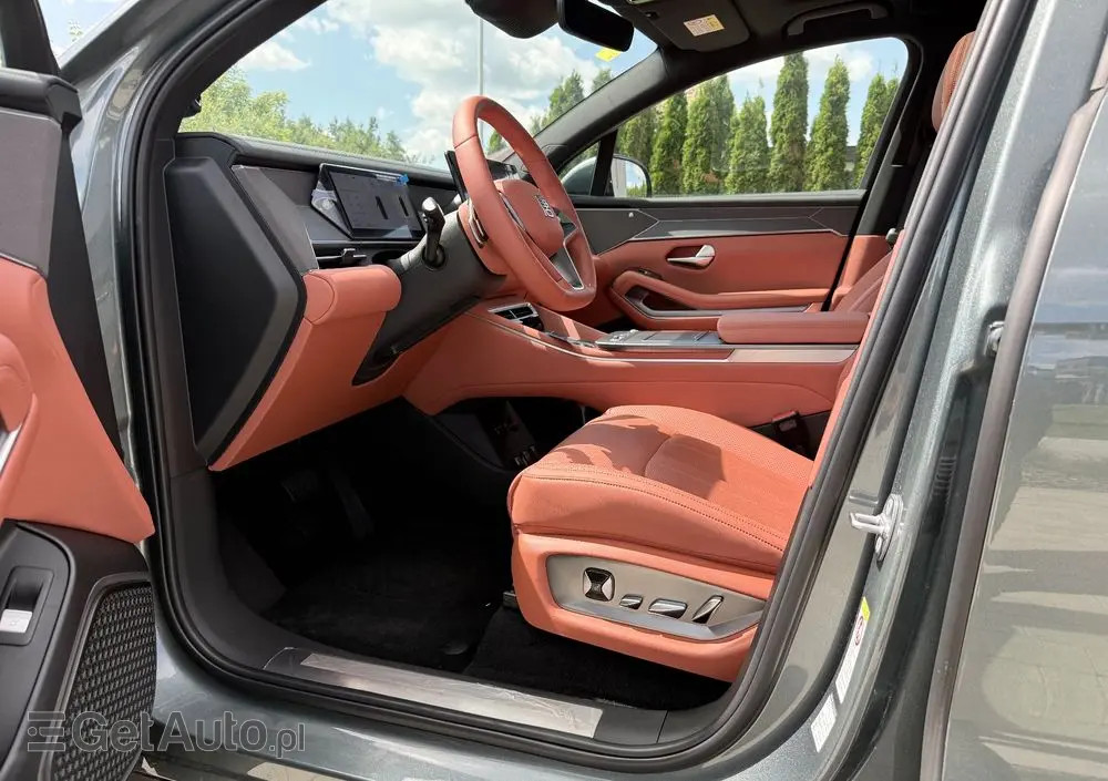 BYD Tang L 