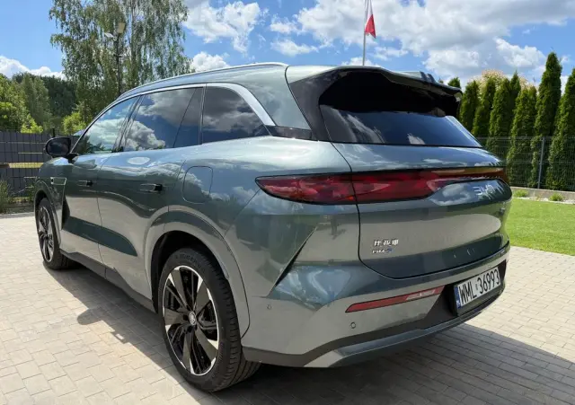 BYD Tang L 