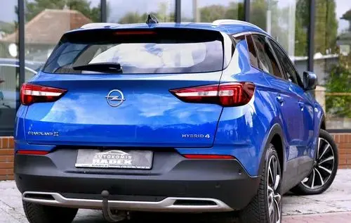 OPEL Grandland 