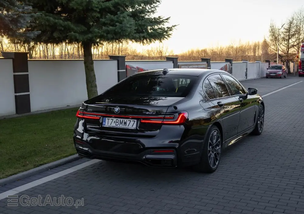 BMW Seria 7 730d xDrive mHEV sport