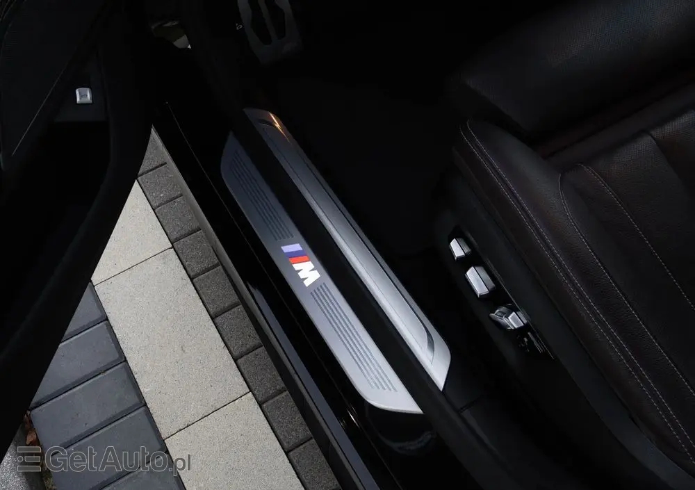 BMW Seria 7 730d xDrive mHEV sport