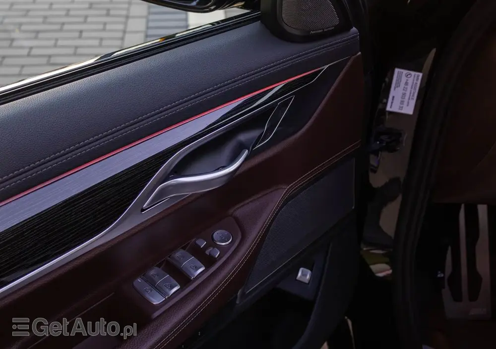 BMW Seria 7 730d xDrive mHEV sport