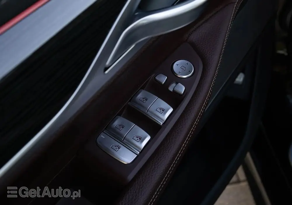 BMW Seria 7 730d xDrive mHEV sport