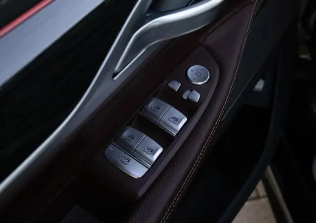 BMW Seria 7 730d xDrive mHEV sport