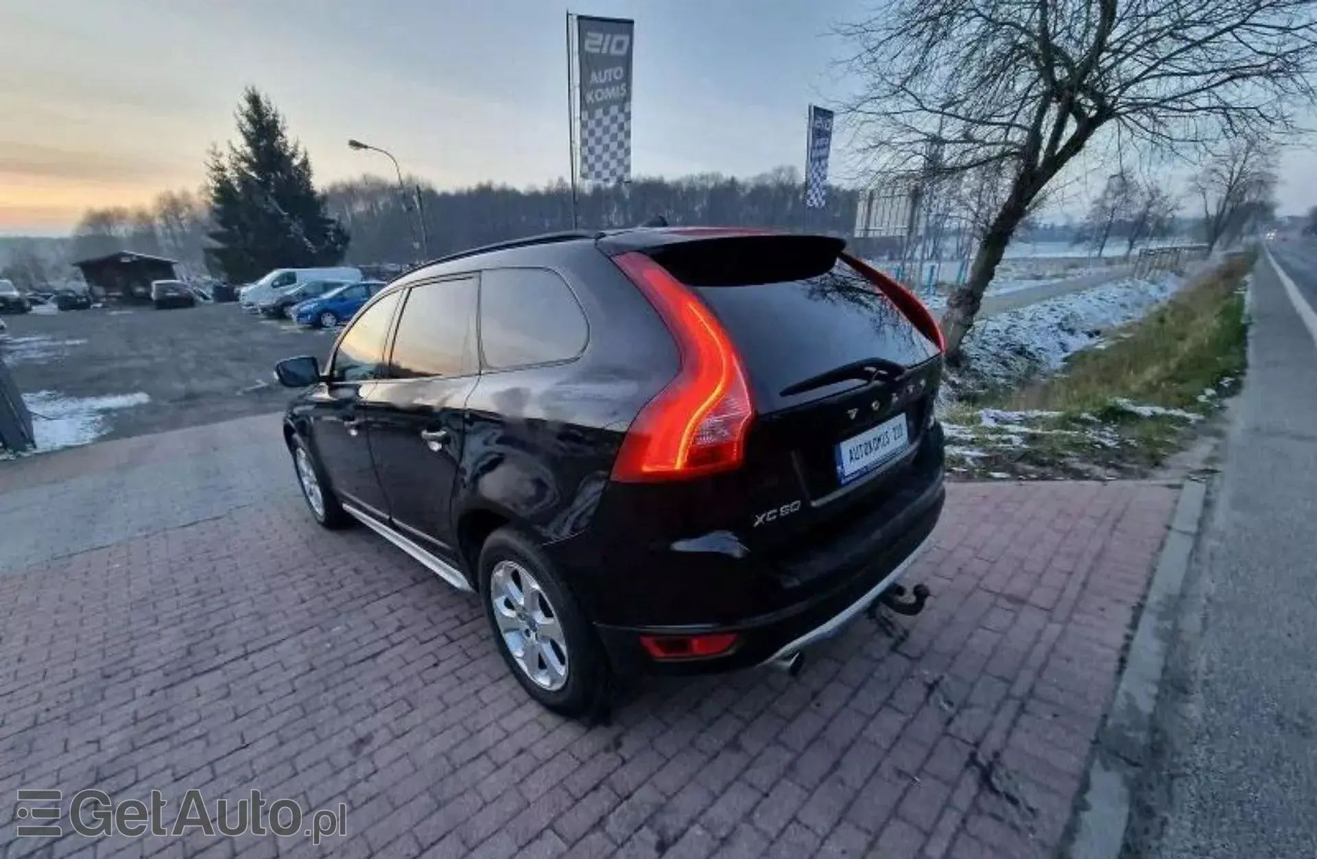 VOLVO XC60 
