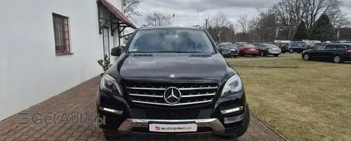 MERCEDES-BENZ ML 