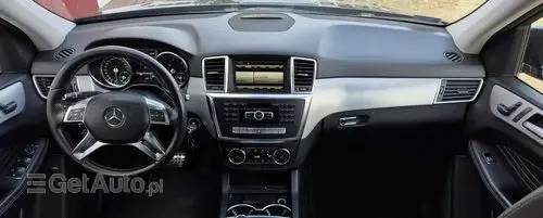 MERCEDES-BENZ ML 