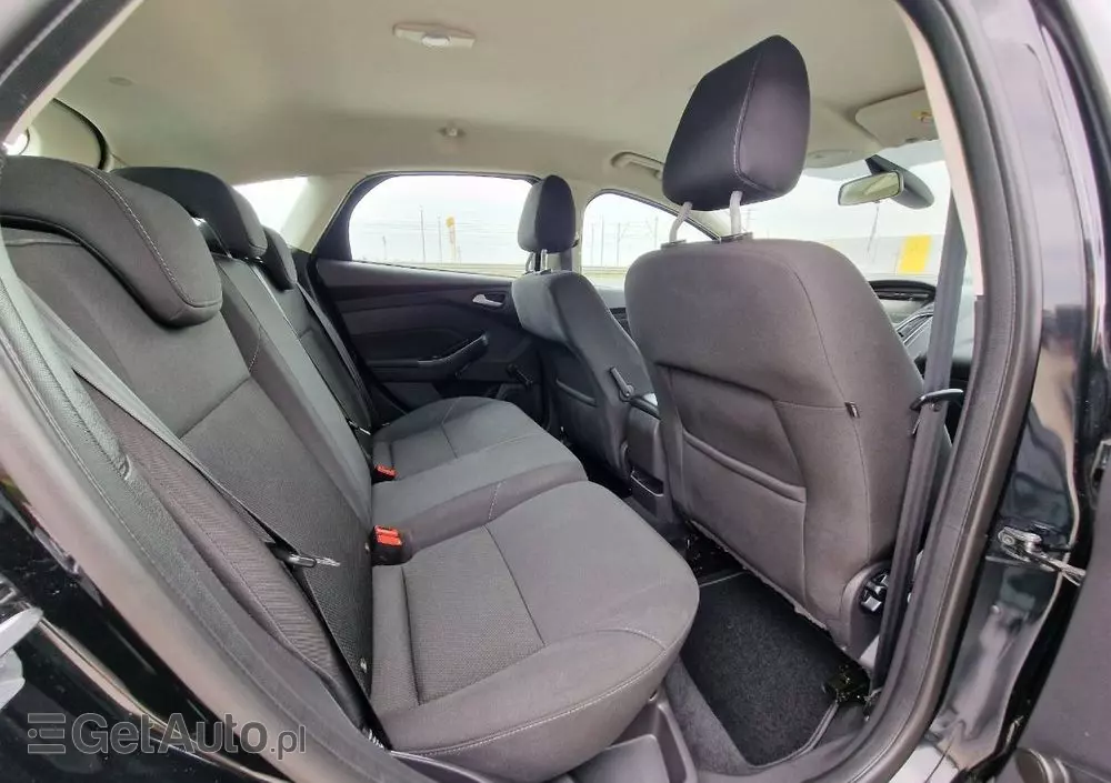 FORD Focus 1.0 EcoBoost 99g Start-Stopp-System Business Edition