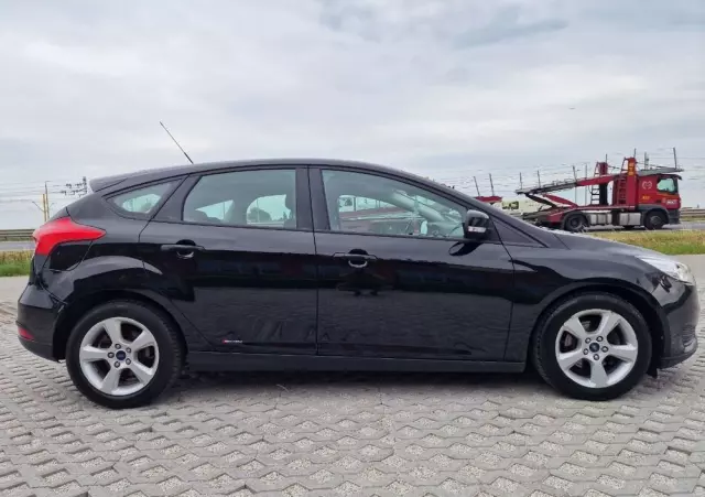FORD Focus 1.0 EcoBoost 99g Start-Stopp-System Business Edition