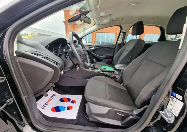 FORD Focus 1.0 EcoBoost 99g Start-Stopp-System Business Edition