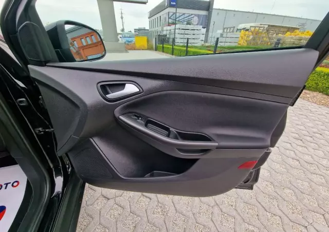 FORD Focus 1.0 EcoBoost 99g Start-Stopp-System Business Edition