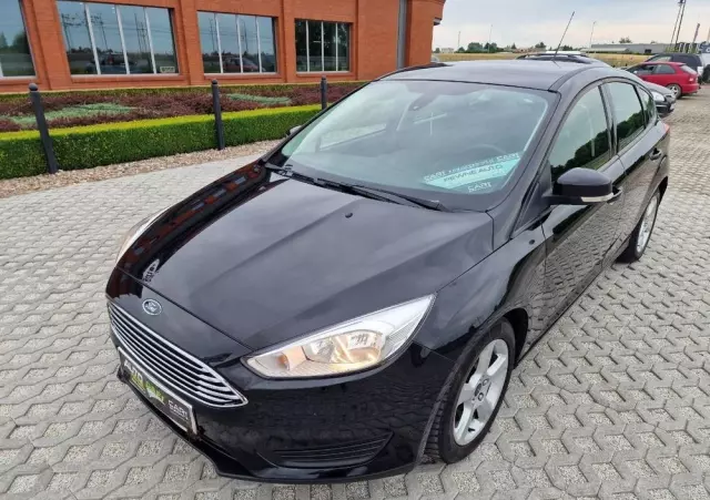 FORD Focus 1.0 EcoBoost 99g Start-Stopp-System Business Edition