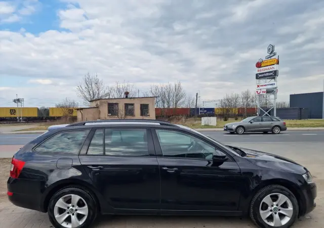 SKODA Octavia 1.6 TDI Edition
