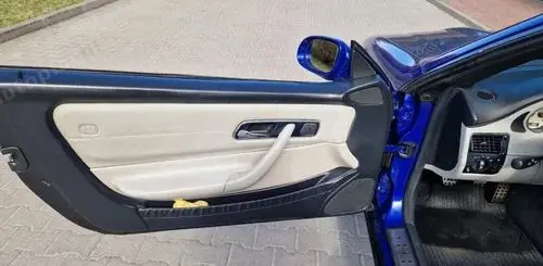 MERCEDES-BENZ SLK 