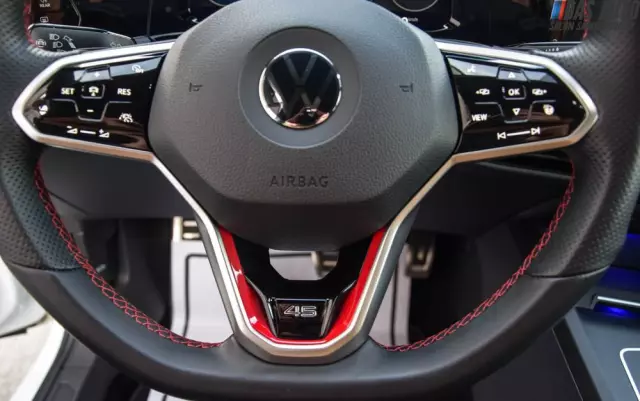 VOLKSWAGEN Golf 2.0 TSI OPF DSG GTI Clubsport 45