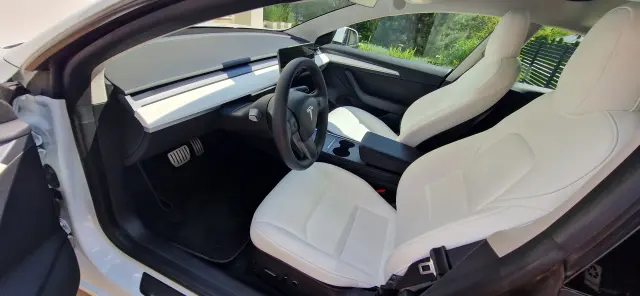 TESLA Model 3 Performance 75kWh CVT