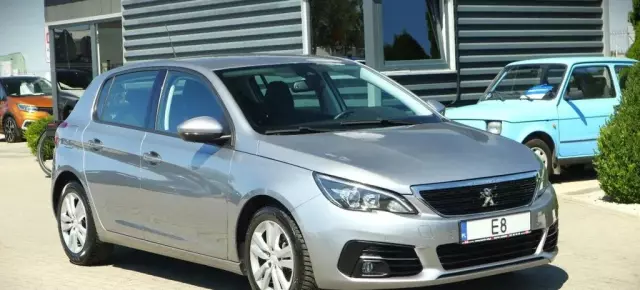 PEUGEOT 308 