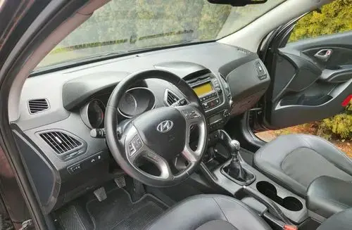 HYUNDAI Ix35 