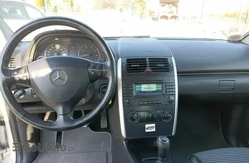 MERCEDES-BENZ Klasa A 