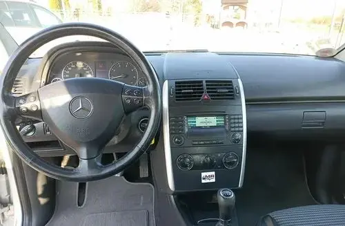 MERCEDES-BENZ Klasa A 