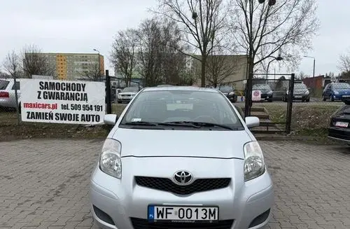 TOYOTA Yaris 