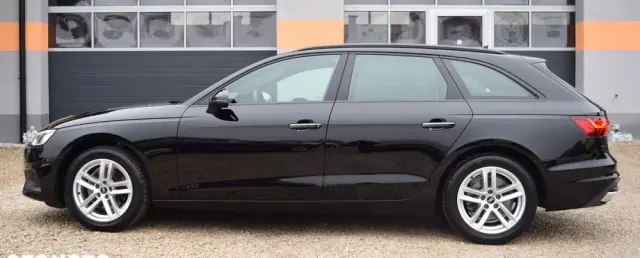 AUDI A4 Avant 35 TDI S tronic advanced