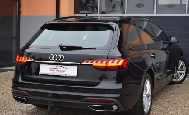 AUDI A4 Avant 35 TDI S tronic advanced
