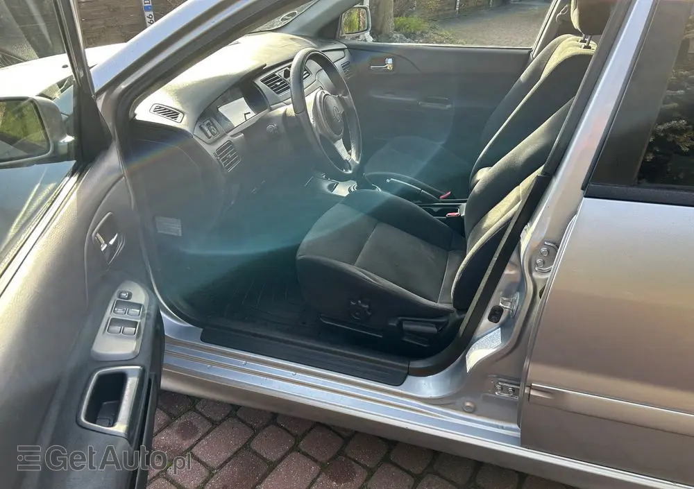 MITSUBISHI Lancer 1.6 Sport