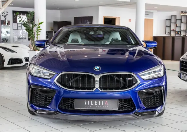 BMW M8 Standard