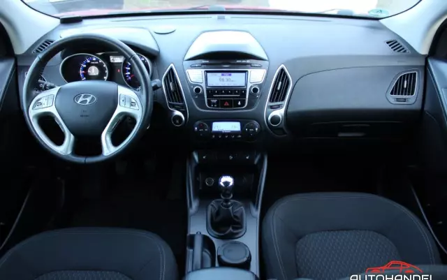 HYUNDAI Ix35 