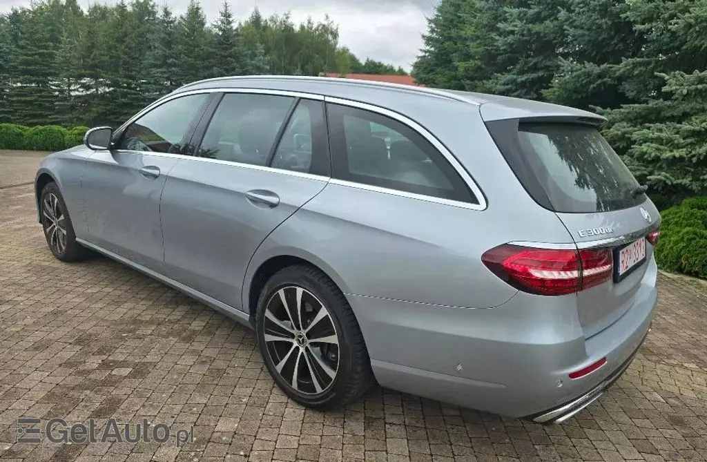 MERCEDES-BENZ Klasa E 