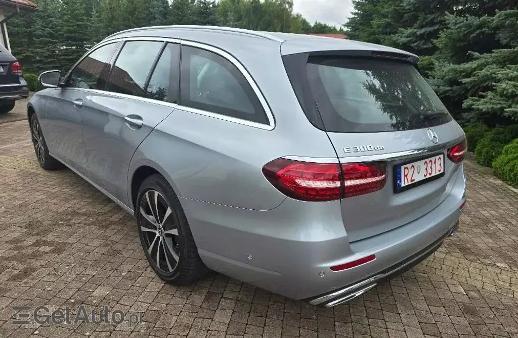 MERCEDES-BENZ Klasa E 