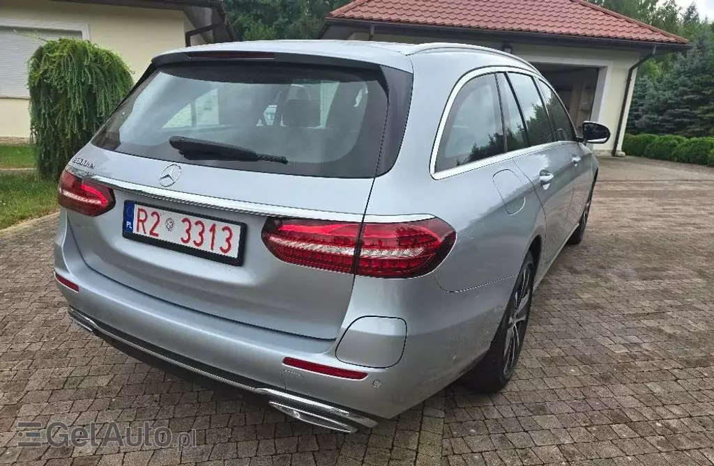 MERCEDES-BENZ Klasa E 