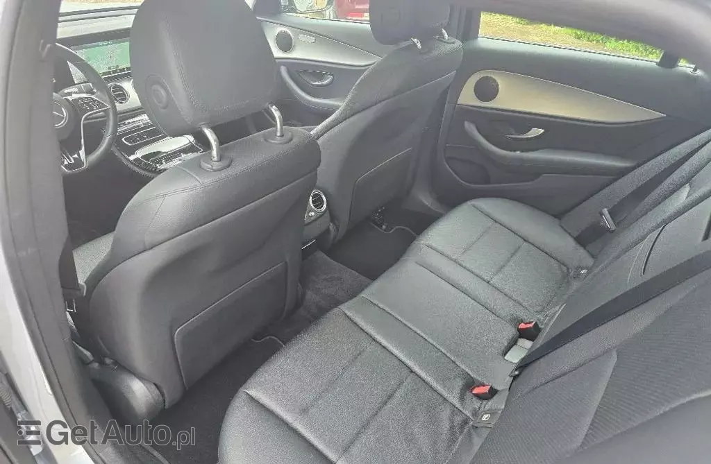 MERCEDES-BENZ Klasa E 