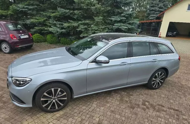 MERCEDES-BENZ Klasa E 