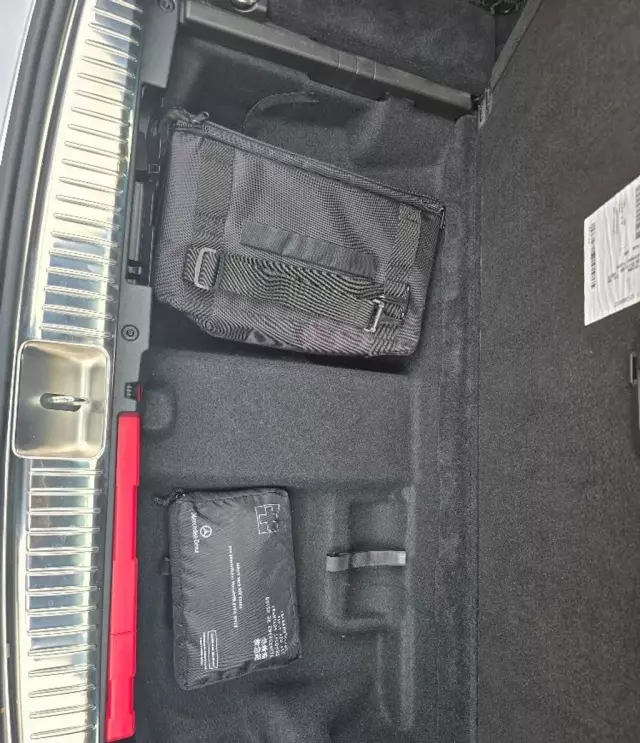 MERCEDES-BENZ Klasa E 