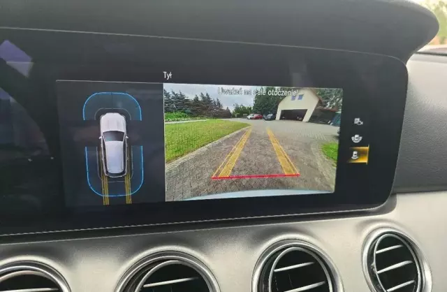 MERCEDES-BENZ Klasa E 