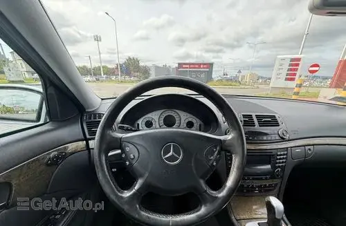 MERCEDES-BENZ Klasa E 