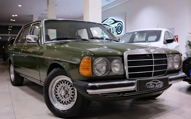 MERCEDES-BENZ W123 