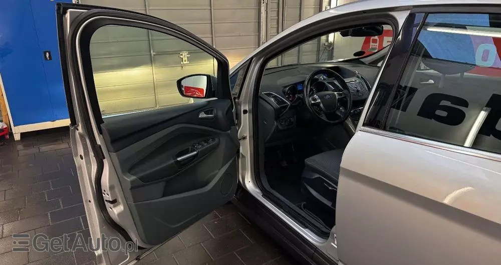 FORD C-MAX 2.0 TDCi Titanium