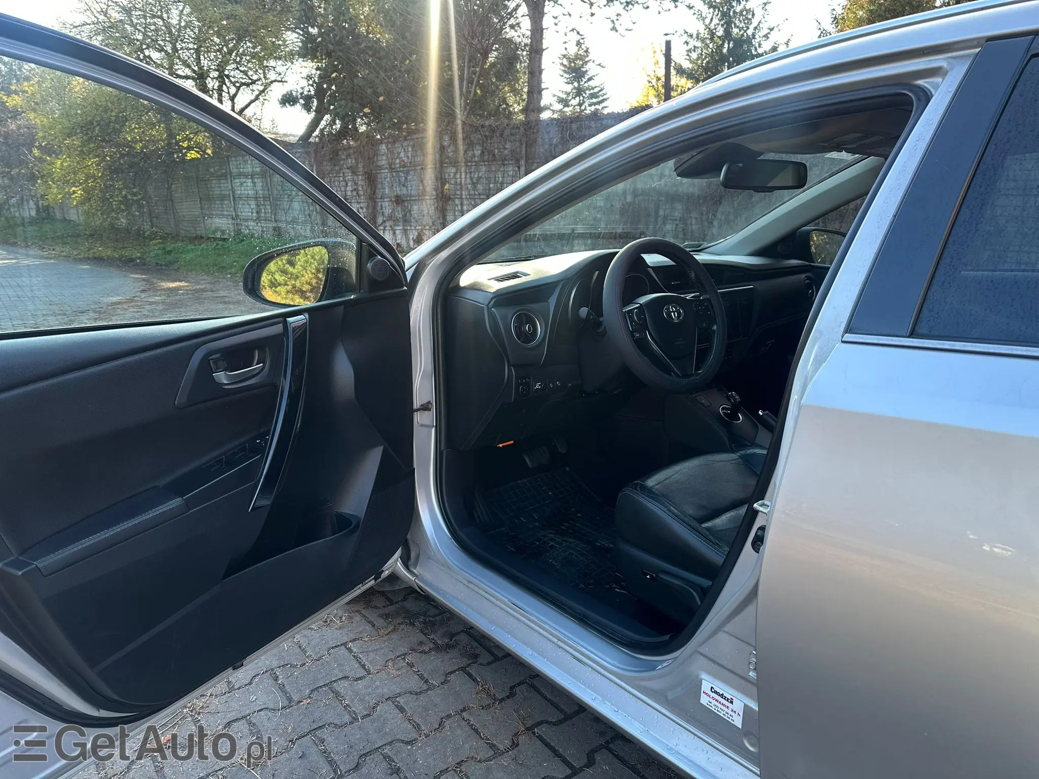 TOYOTA Auris Premium