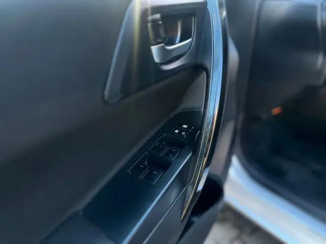 TOYOTA Auris Premium