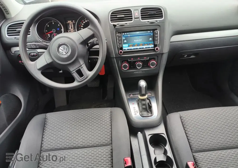 VOLKSWAGEN Golf 1.6 TDI BlueMotion Technology DSG Comfortline